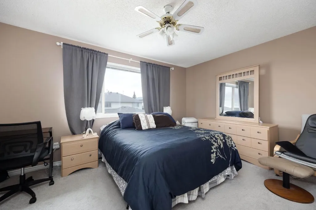 240 Sitka Drive Fort Mcmurray AB T9H 5C9