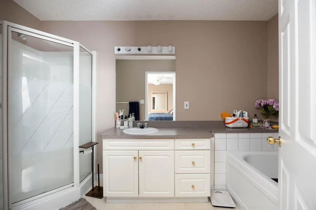 240 Sitka Drive Fort Mcmurray AB T9H 5C9