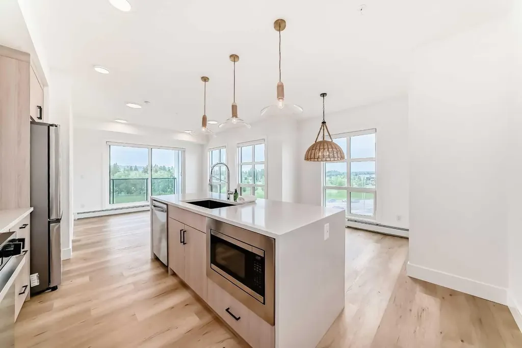 4270 Norford Avenue NW Calgary AB T3B 6A8