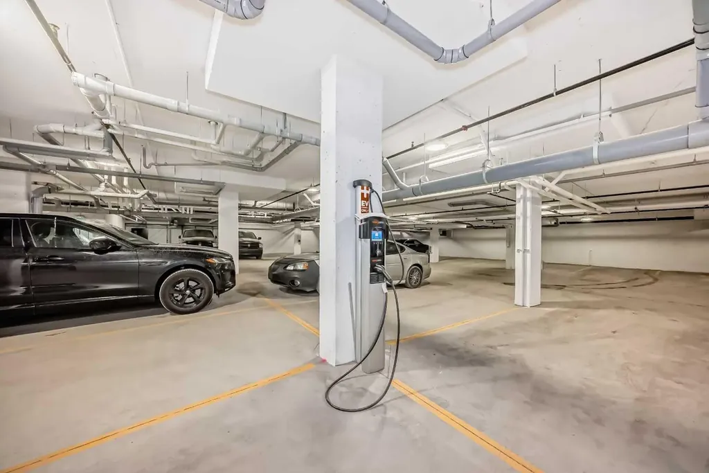 4270 Norford Avenue NW Calgary AB T3B 6A8