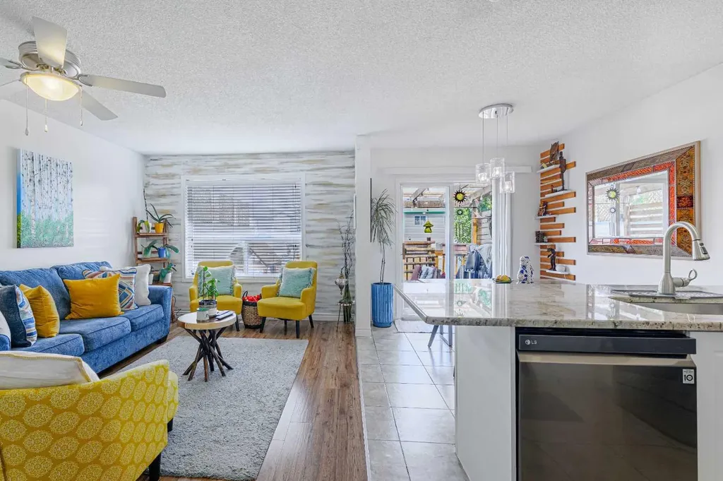 63 Coventry View NE Calgary AB T3K 5H4