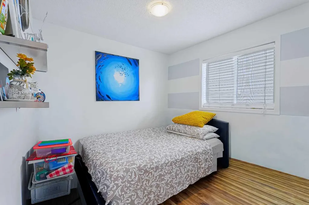 63 Coventry View NE Calgary AB T3K 5H4
