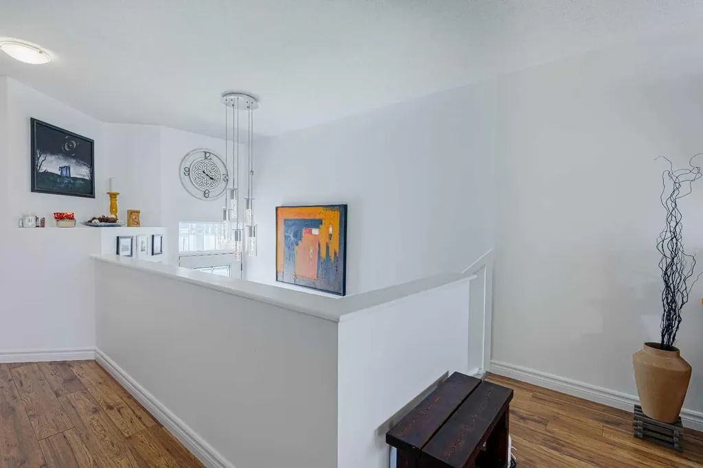 63 Coventry View NE Calgary AB T3K 5H4