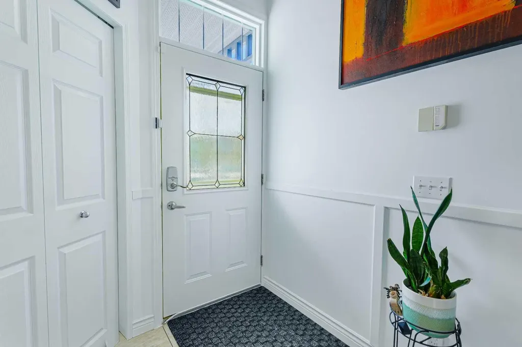 63 Coventry View NE Calgary AB T3K 5H4