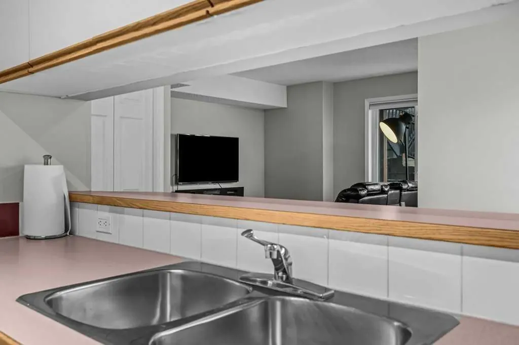 1206 Bow Valley Trail Canmore AB T1W1N6