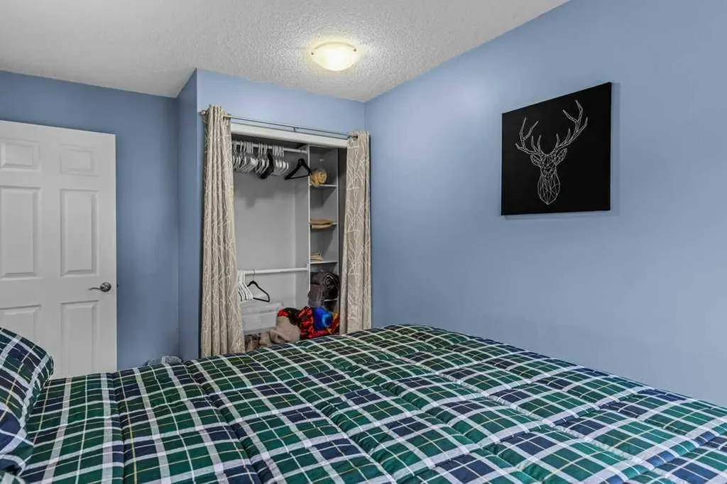1206 Bow Valley Trail Canmore AB T1W1N6