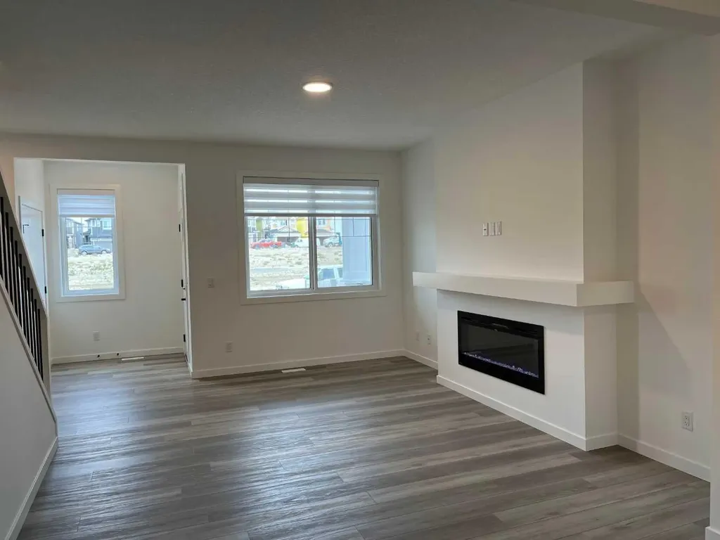 49 Legacy Point Terrace SE Calgary AB T2X 6R9