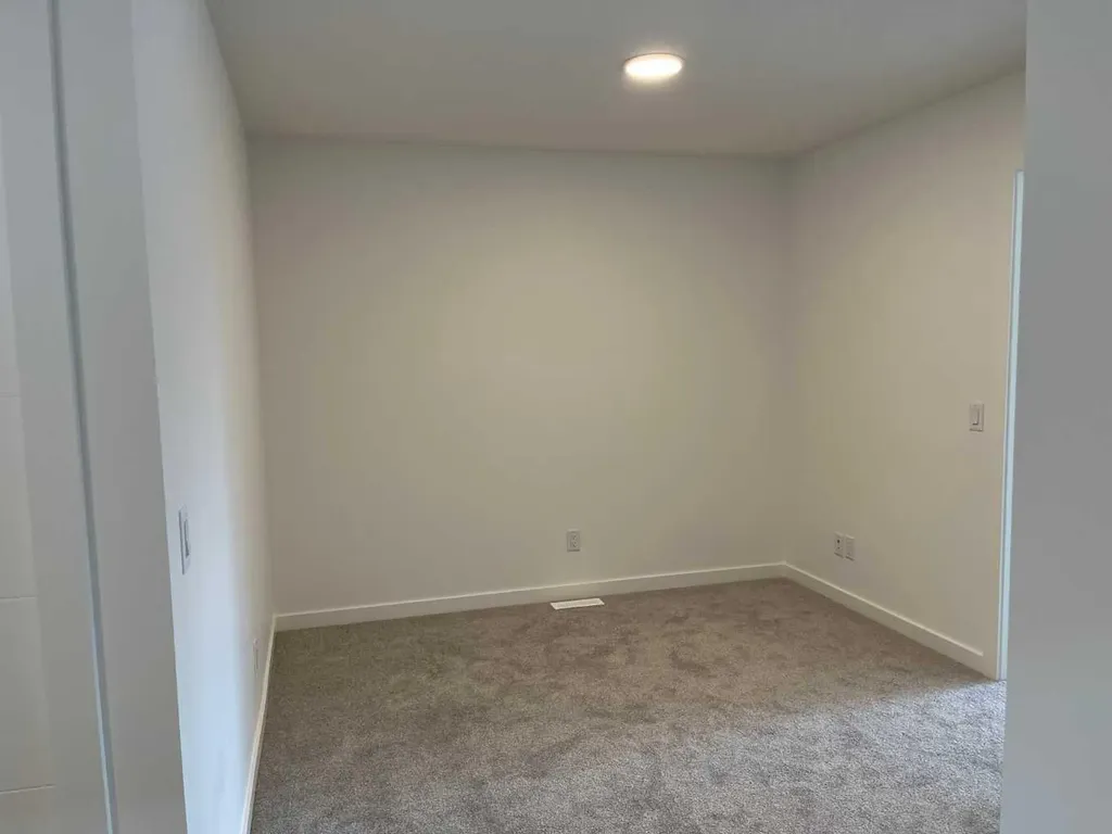 49 Legacy Point Terrace SE Calgary AB T2X 6R9