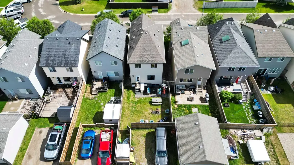 187 Cranford Close SE Calgary AB T3M 1N3