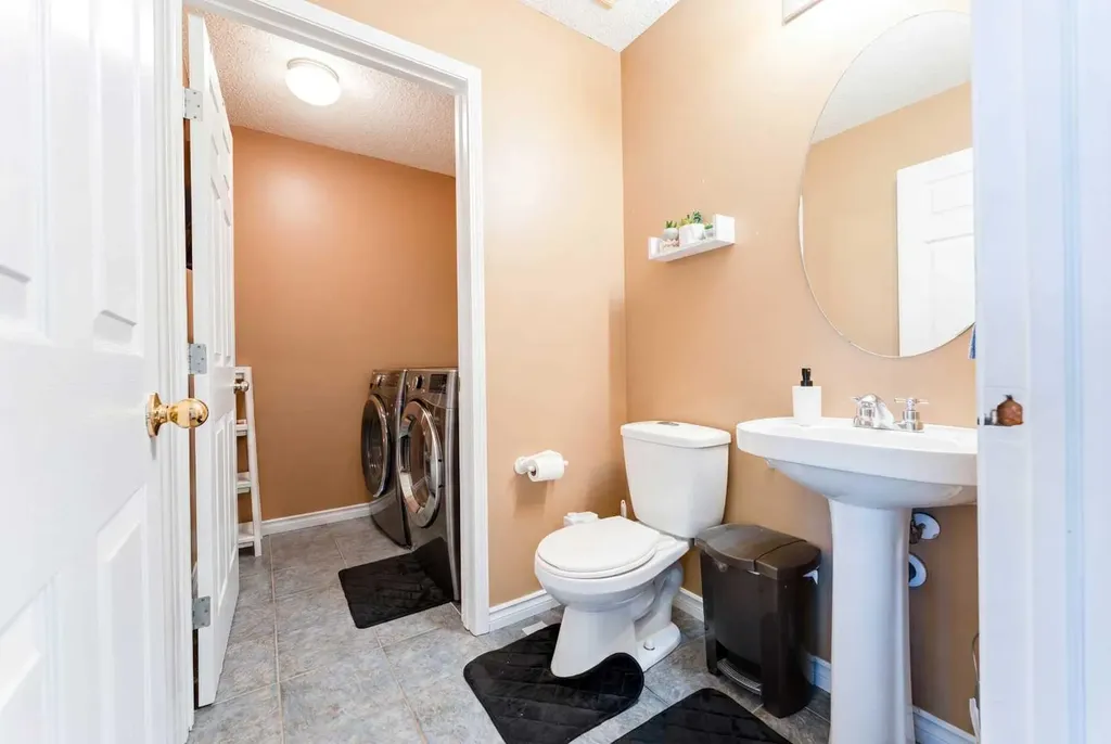 134 Tarawood Lane NE Calgary AB T3J 5A7