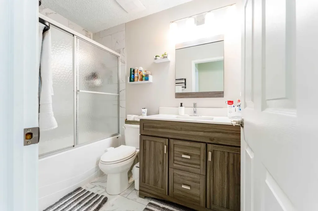 134 Tarawood Lane NE Calgary AB T3J 5A7