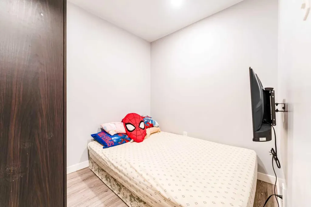 134 Tarawood Lane NE Calgary AB T3J 5A7