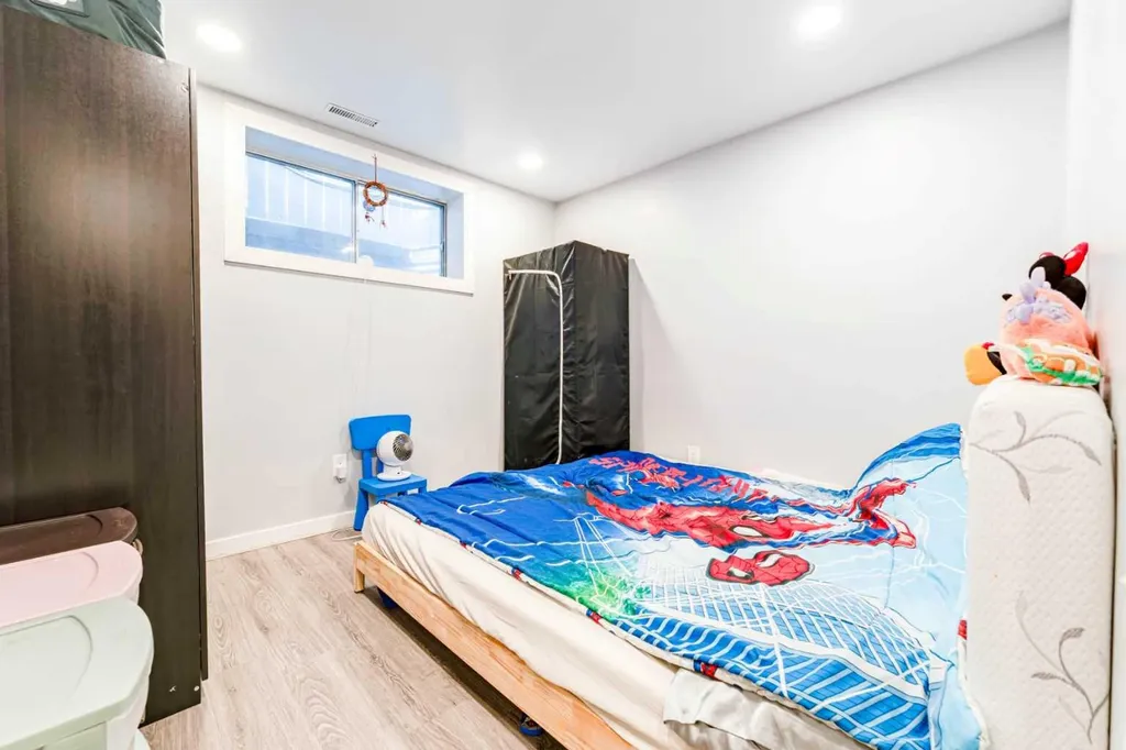 134 Tarawood Lane NE Calgary AB T3J 5A7