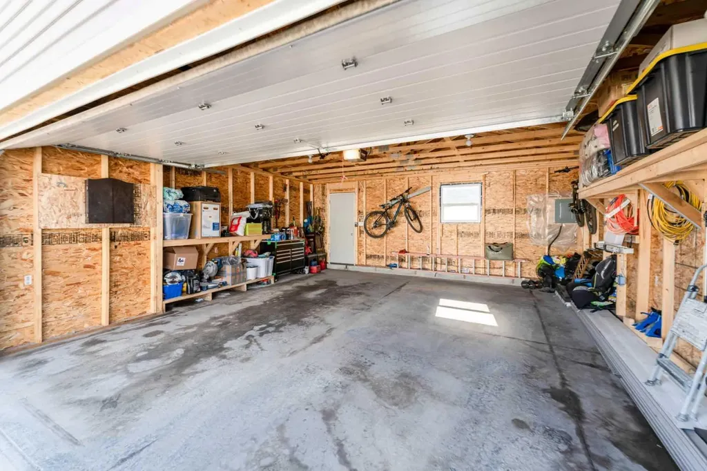 134 Tarawood Lane NE Calgary AB T3J 5A7