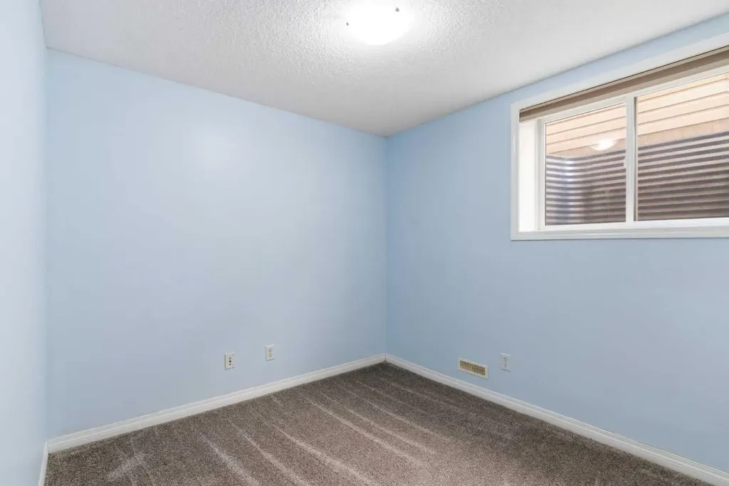 203 Auburn Bay Heights SE Calgary AB T3M 0A8