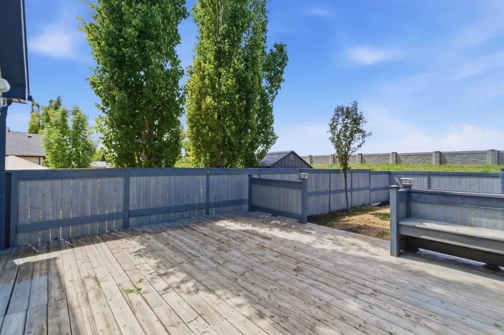 203 Auburn Bay Heights SE Calgary AB T3M 0A8