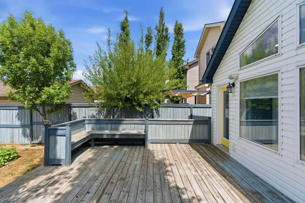 203 Auburn Bay Heights SE Calgary AB T3M 0A8