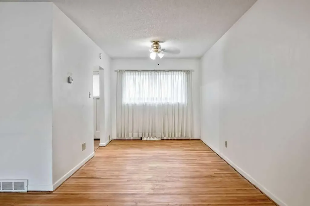 7315 5 Street SW Calgary AB T2V 1B4