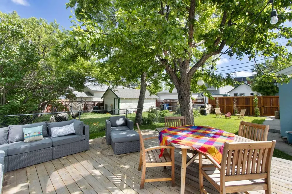 609 9 Avenue NE Calgary AB T2E 0W4