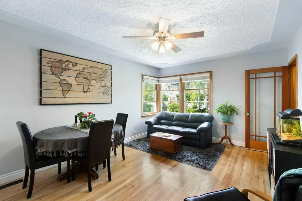 609 9 Avenue NE Calgary AB T2E 0W4