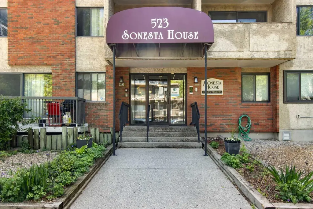 523 15 Avenue SW Calgary AB T2R 0R3