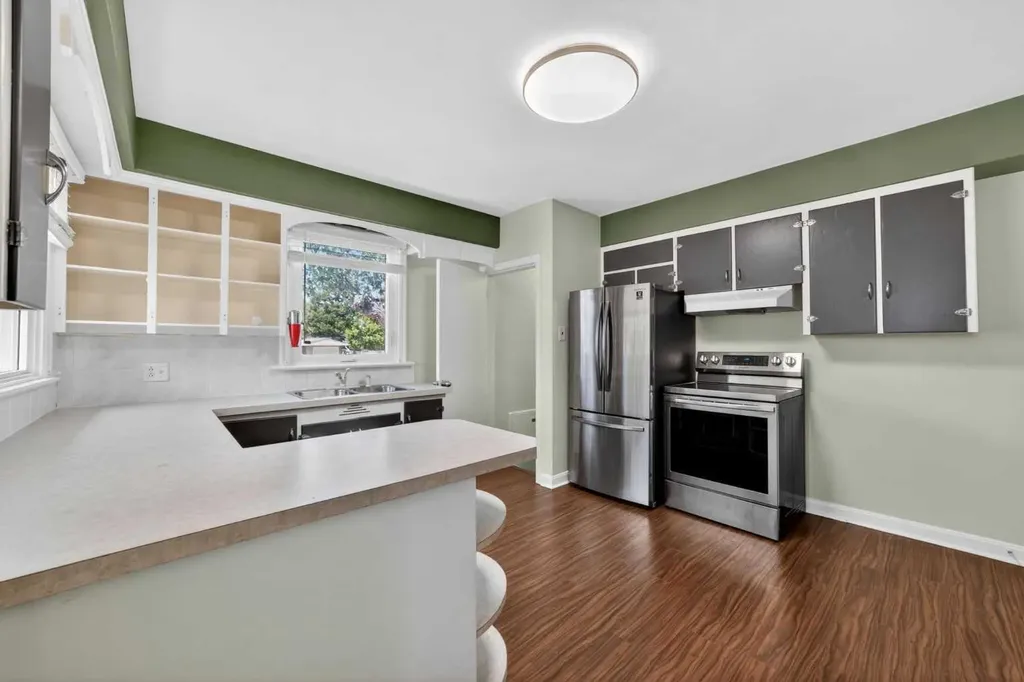 501 26 Street S Lethbridge AB T1J3R3