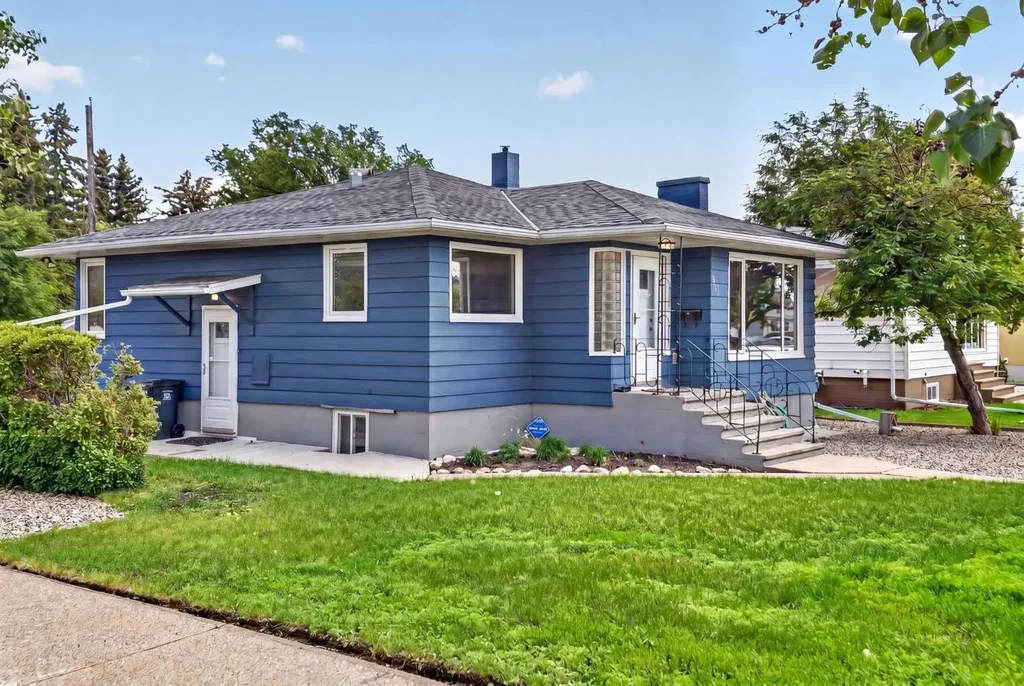 501 26 Street S Lethbridge AB T1J3R3