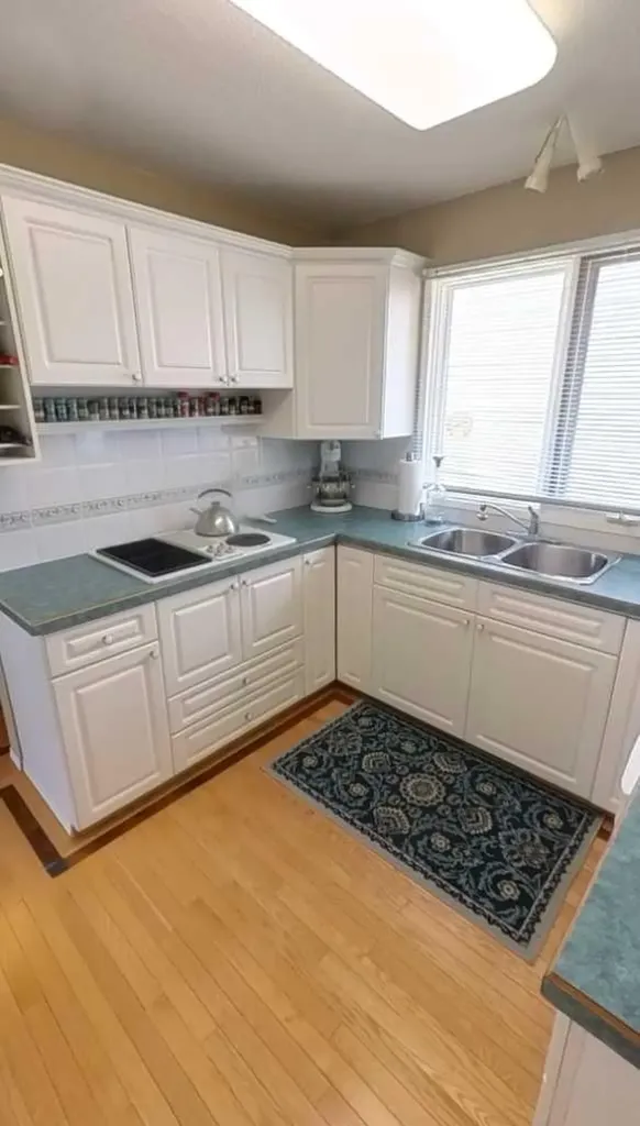 5333 57 Avenue Rocky Mountain House AB T4T 1M7