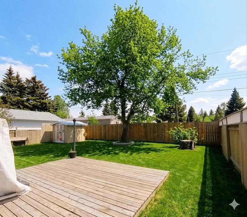 5333 57 Avenue Rocky Mountain House AB T4T 1M7