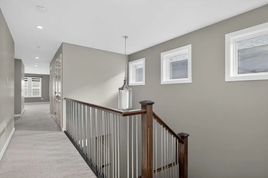 26 Sage Meadows Way NW Calgary AB T3P 0E7