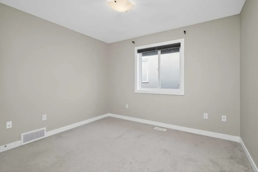 26 Sage Meadows Way NW Calgary AB T3P 0E7