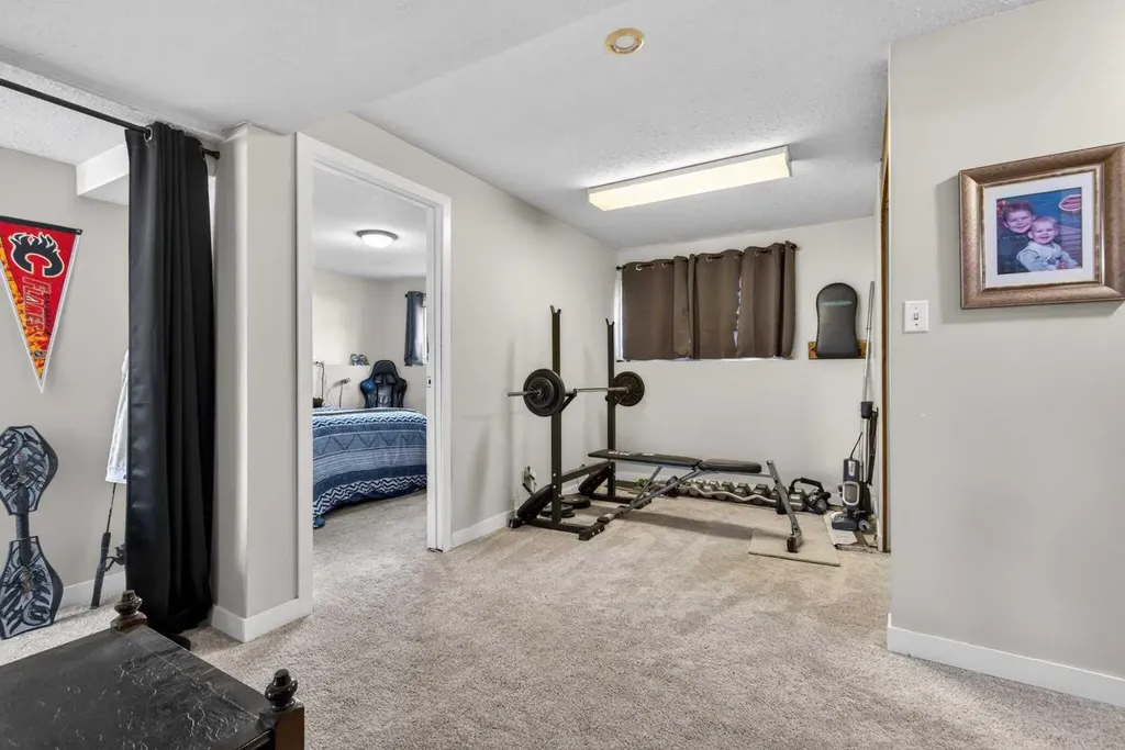 571 8 Street SE Three Hills AB T0M 2A0