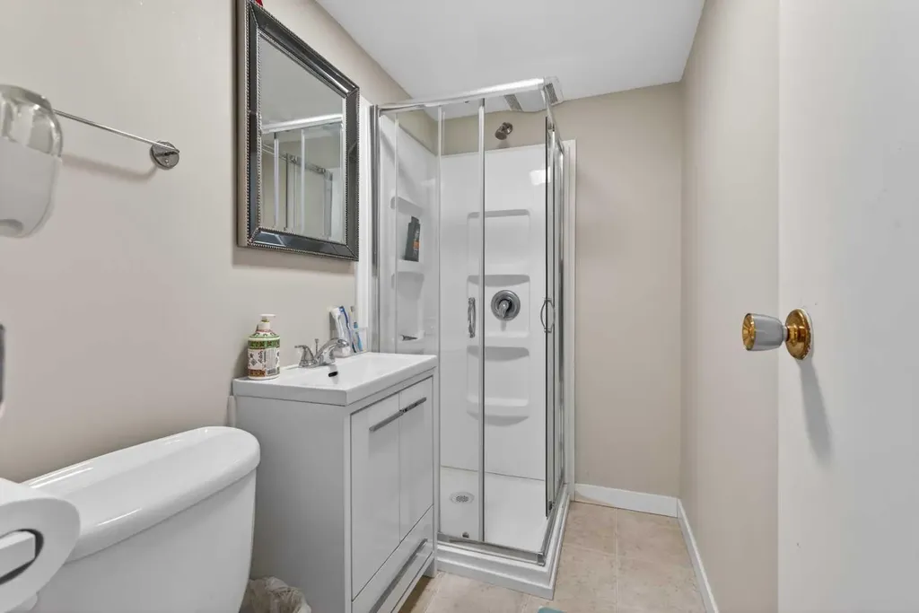 571 8 Street SE Three Hills AB T0M 2A0