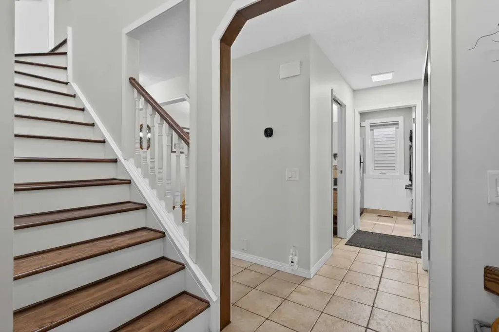 101 Douglasbank Way SE Calgary AB T2Z 1W4