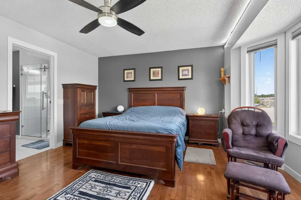 101 Douglasbank Way SE Calgary AB T2Z 1W4