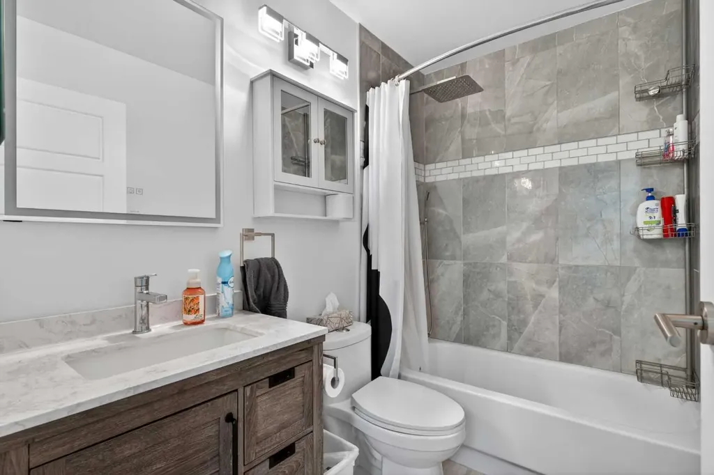 101 Douglasbank Way SE Calgary AB T2Z 1W4