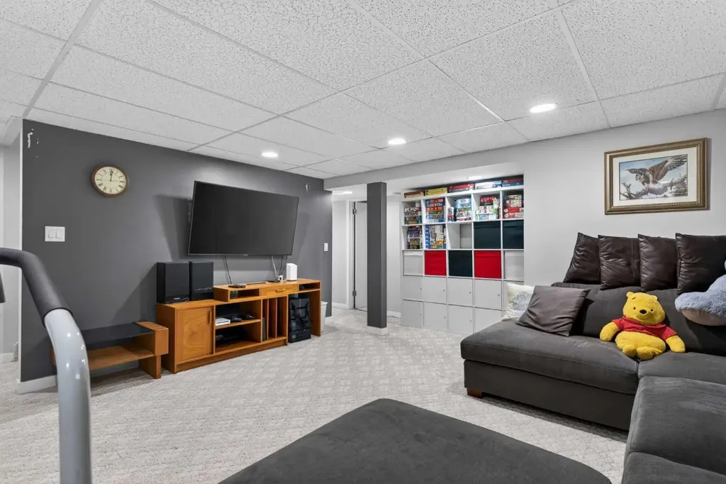 101 Douglasbank Way SE Calgary AB T2Z 1W4