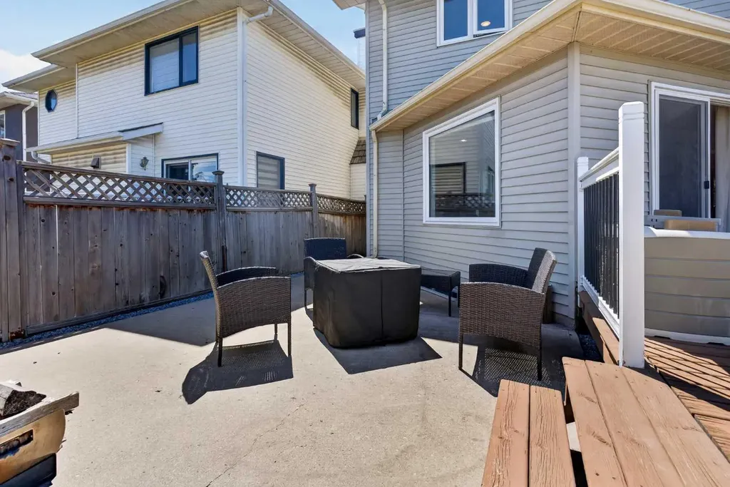 101 Douglasbank Way SE Calgary AB T2Z 1W4