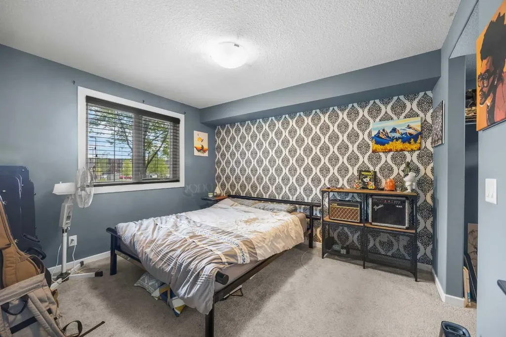 402 Kincora Glen Road NW Calgary AB T3R 0V2