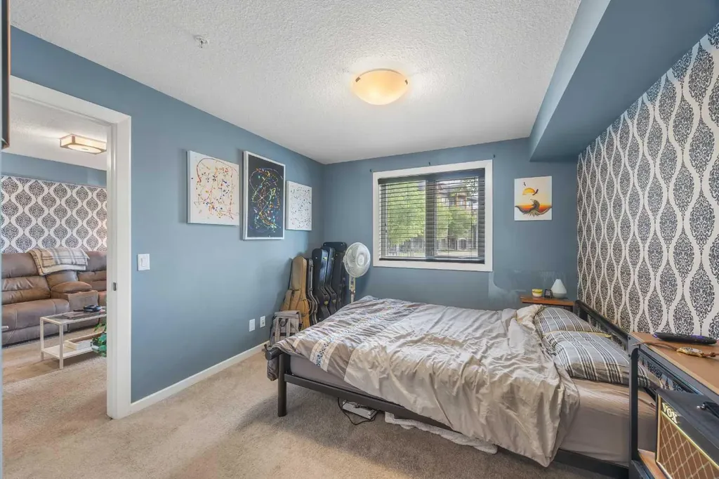 402 Kincora Glen Road NW Calgary AB T3R 0V2