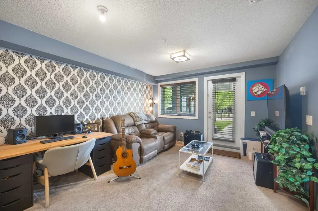402 Kincora Glen Road NW Calgary AB T3R 0V2