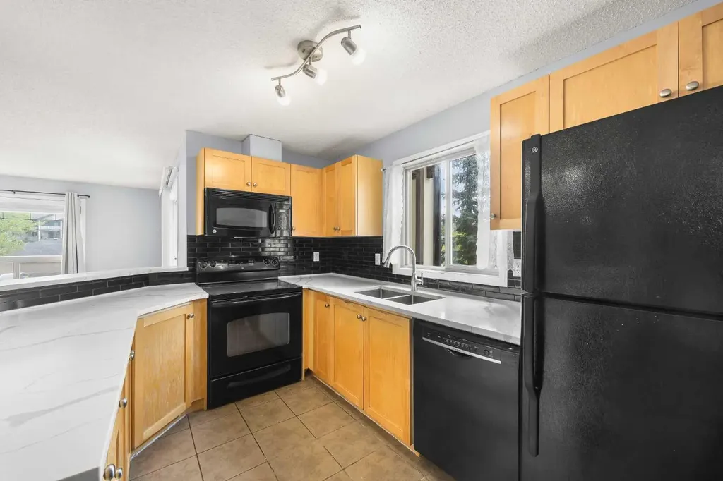60 Panatella Street NW Calgary AB T3K 0M4