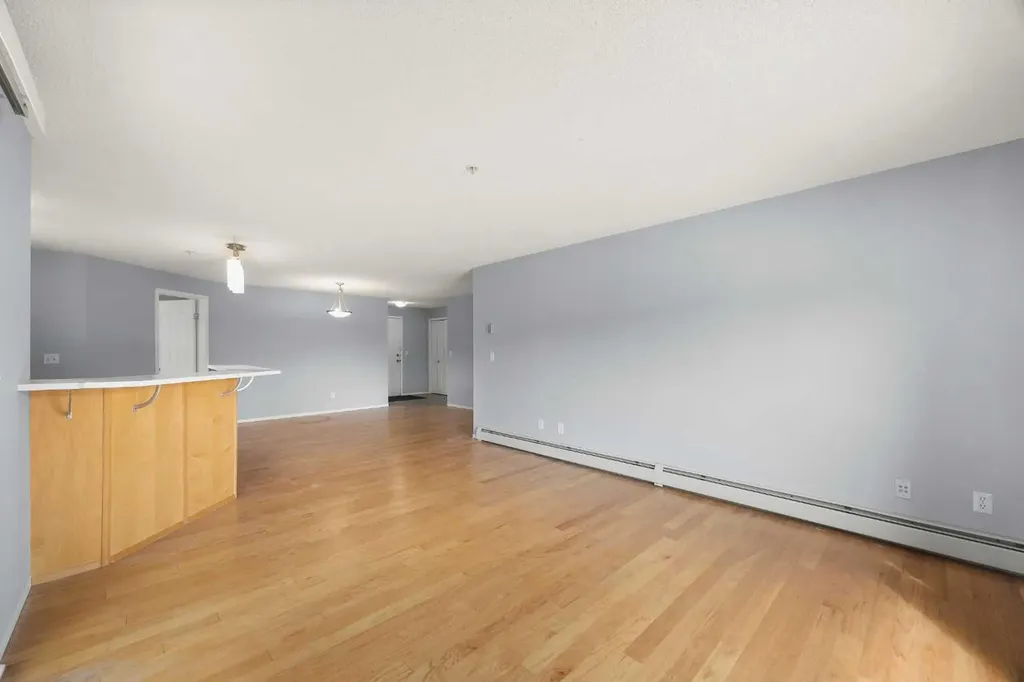 60 Panatella Street NW Calgary AB T3K 0M4