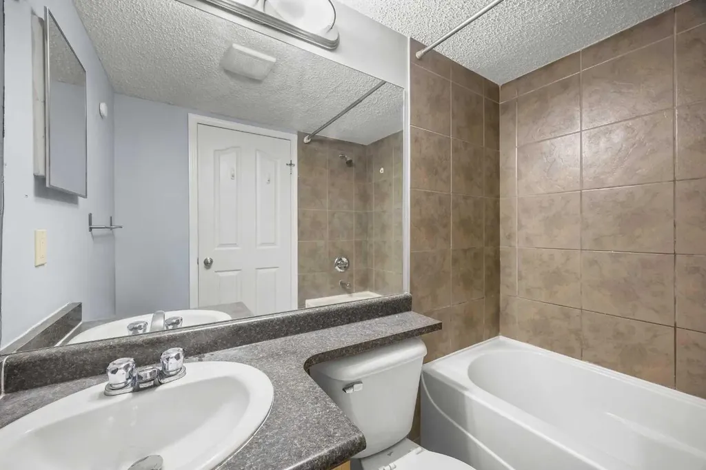 60 Panatella Street NW Calgary AB T3K 0M4
