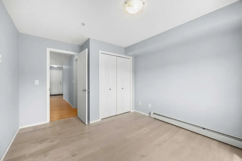 60 Panatella Street NW Calgary AB T3K 0M4