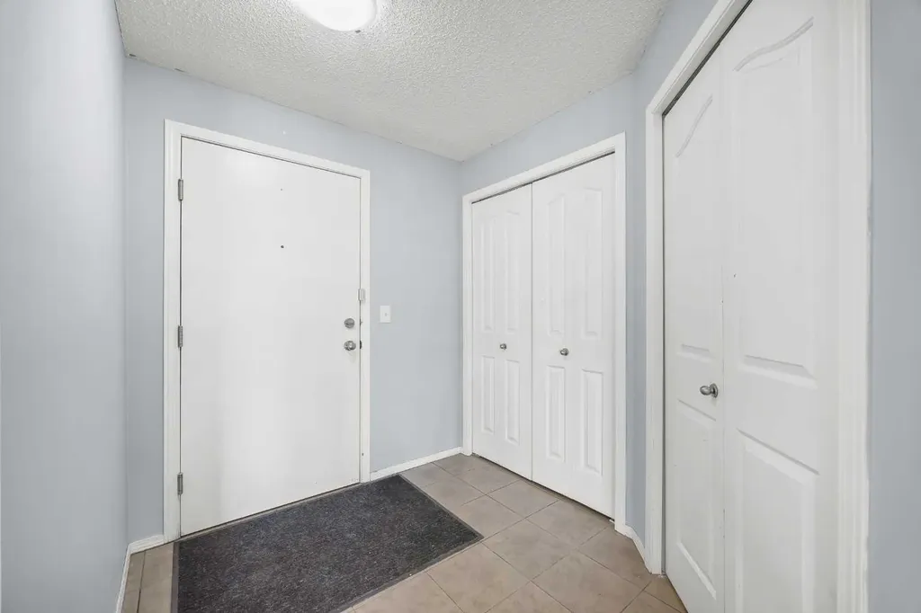 60 Panatella Street NW Calgary AB T3K 0M4