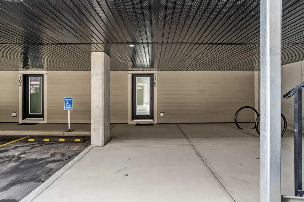 810 10 Street Canmore AB T1W2A7