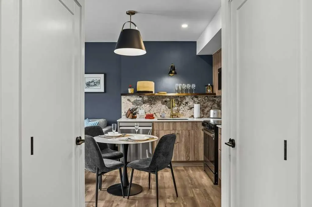 810 10 Street Canmore AB T1W2A7