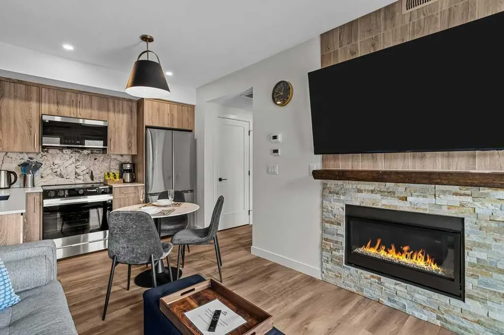 810 10 Street Canmore AB T1W2A7