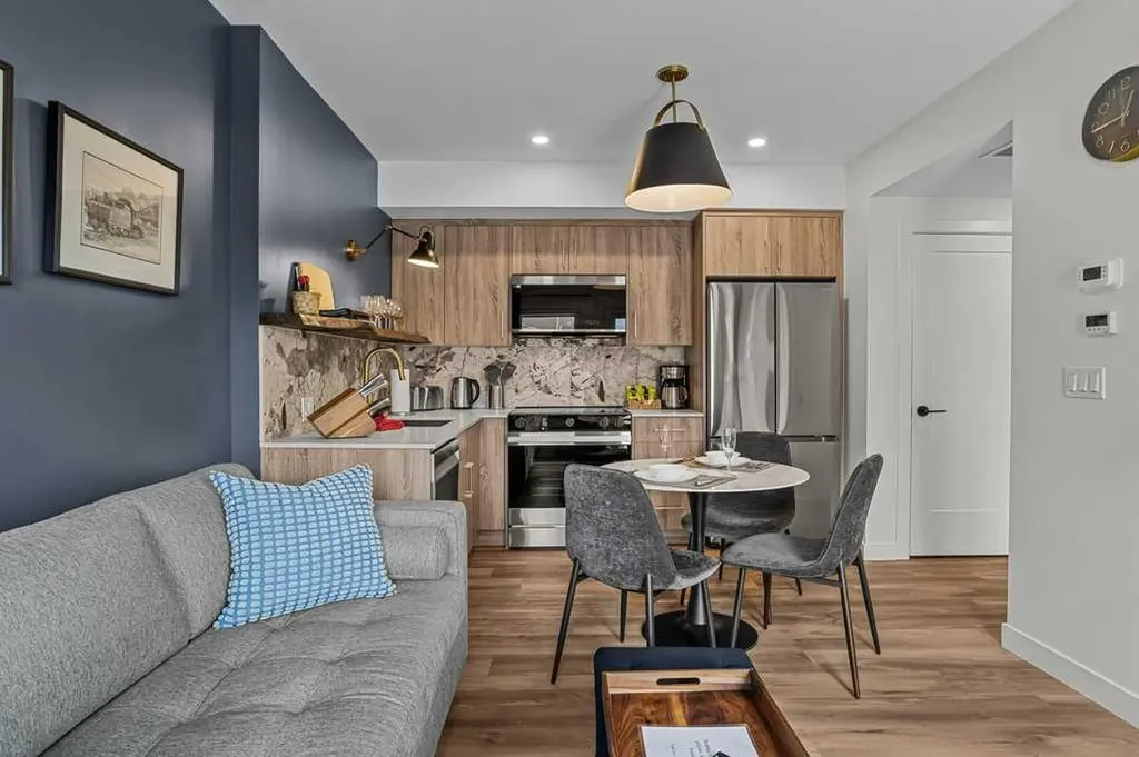 810 10 Street Canmore AB T1W2A7